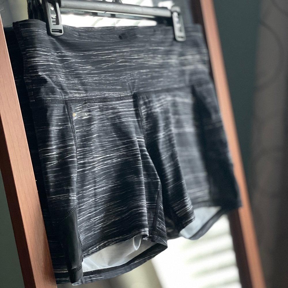 Lolë high waisted work out leggings